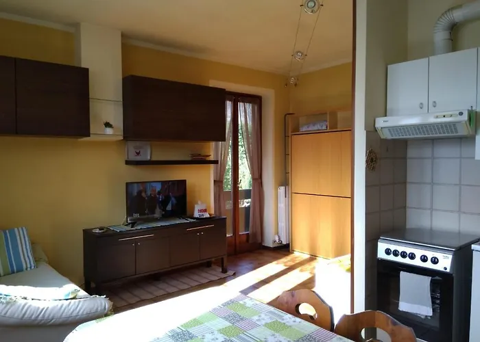 Casa Bellavista - Lake Maggiore View And Garden 펜션 *