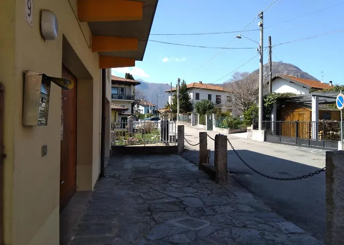 Casa Bellavista - Lake Maggiore View And Garden