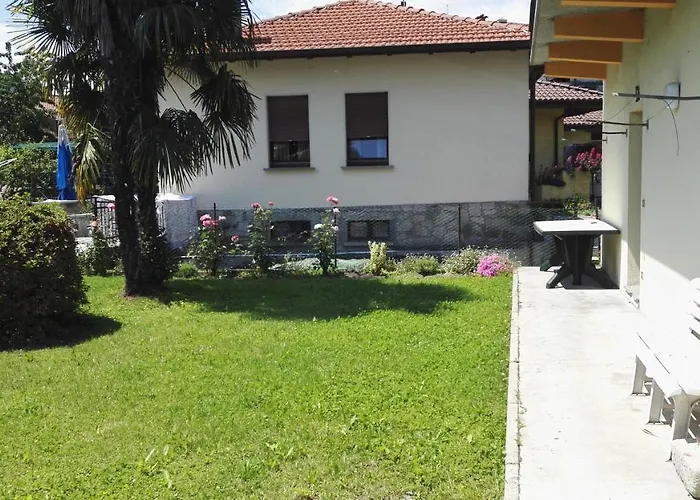 펜션 Casa Bellavista - Lake Maggiore View And Garden 바메노